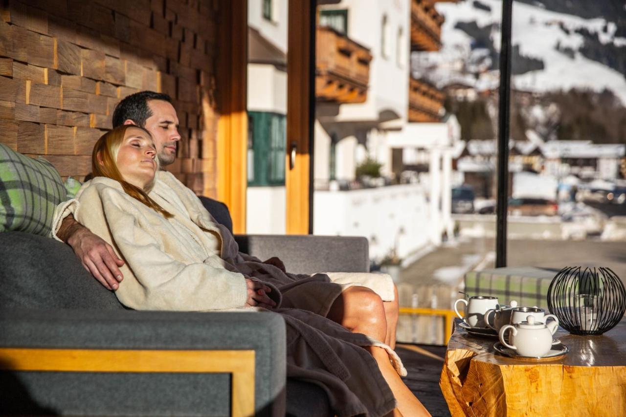 Hotel Barbarahof Saalbach, Inkl Jokercard Dış mekan fotoğraf
