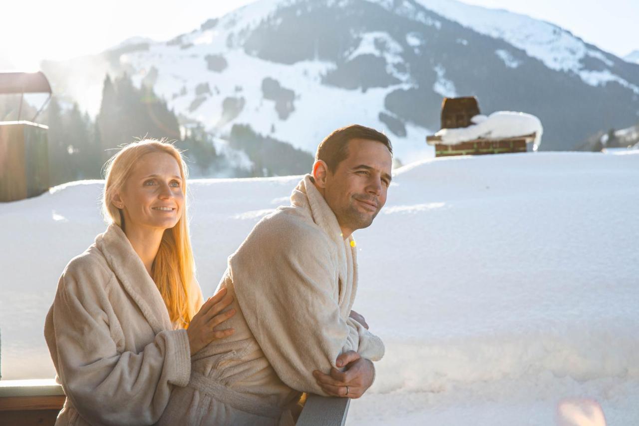 Hotel Barbarahof Saalbach, Inkl Jokercard Dış mekan fotoğraf