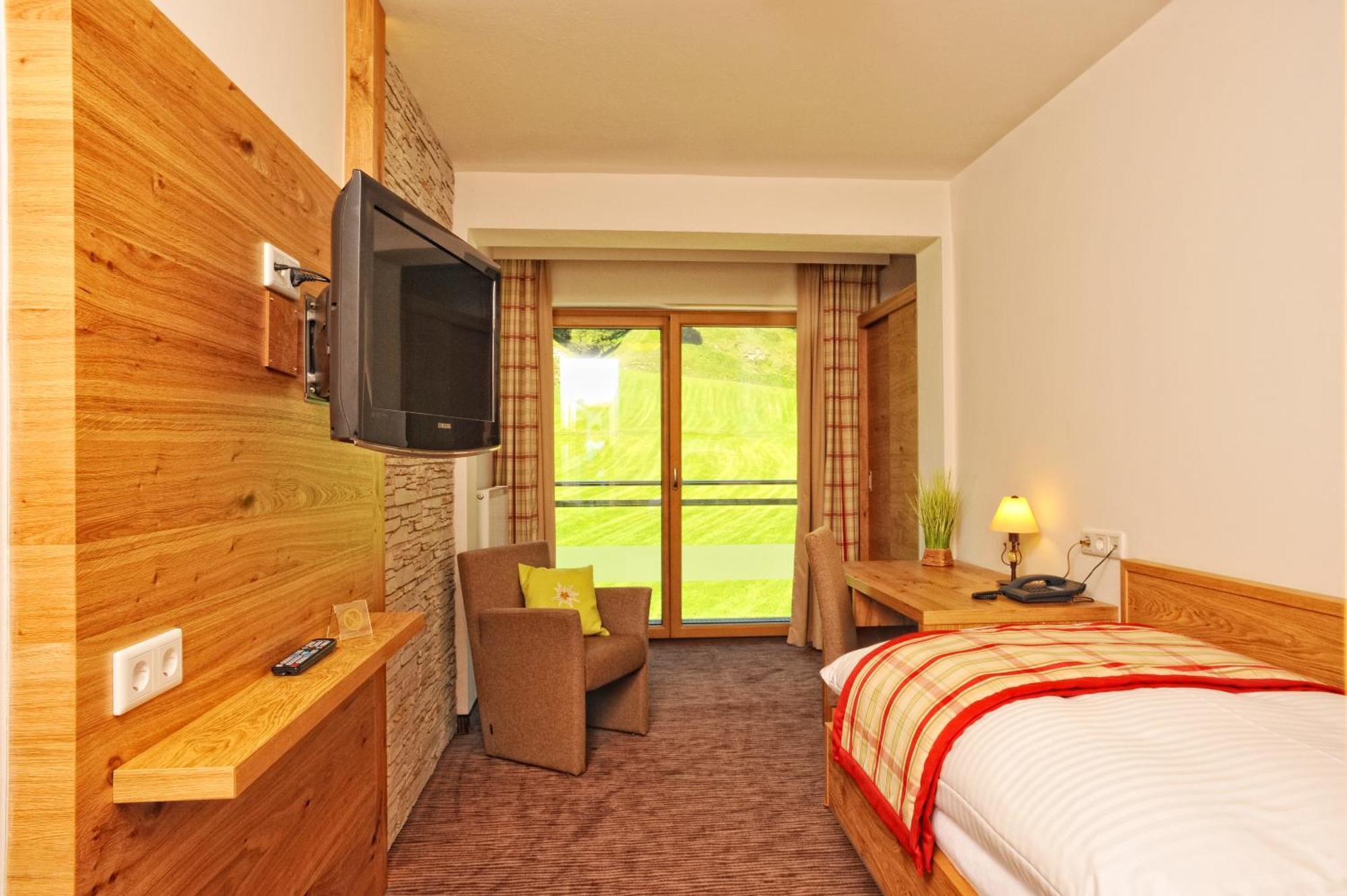 Hotel Barbarahof Saalbach, Inkl Jokercard Dış mekan fotoğraf