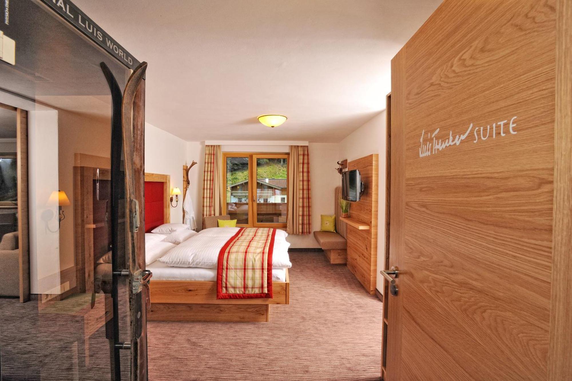 Hotel Barbarahof Saalbach, Inkl Jokercard Dış mekan fotoğraf