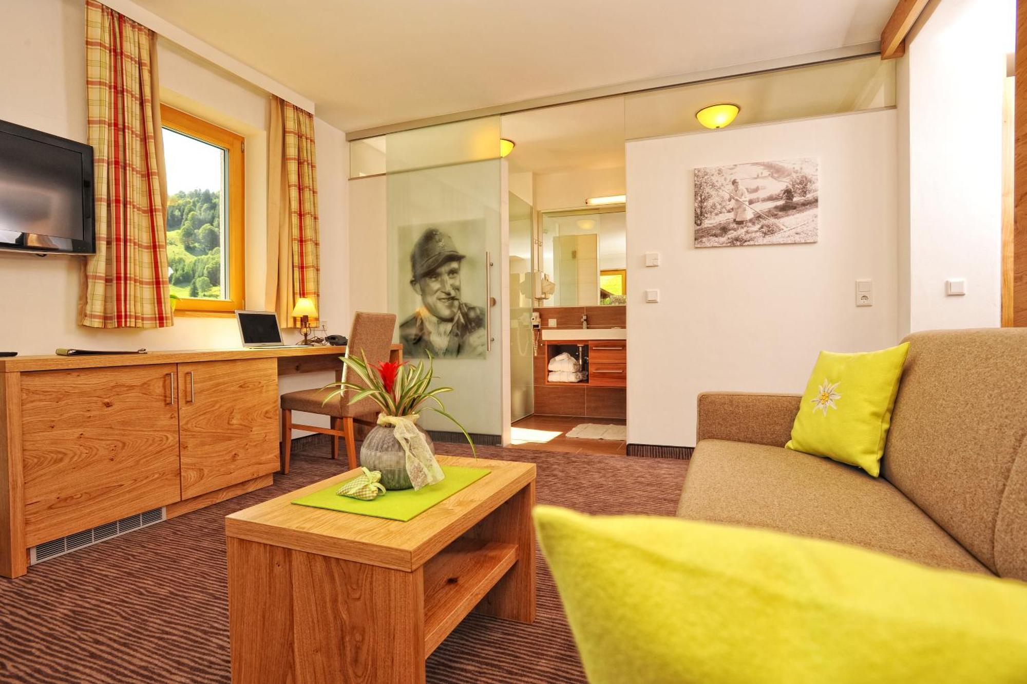 Hotel Barbarahof Saalbach, Inkl Jokercard Dış mekan fotoğraf