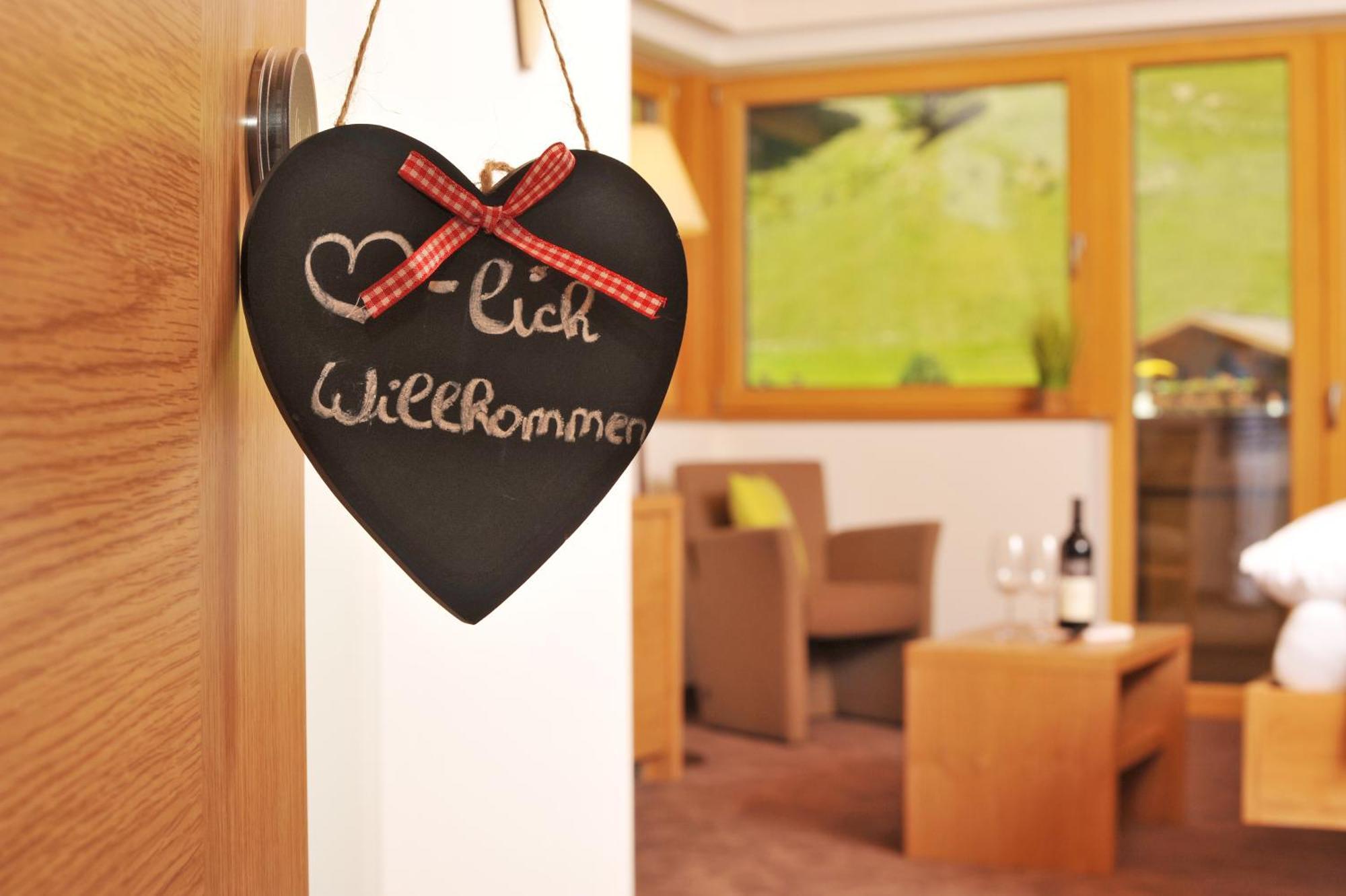 Hotel Barbarahof Saalbach, Inkl Jokercard Dış mekan fotoğraf