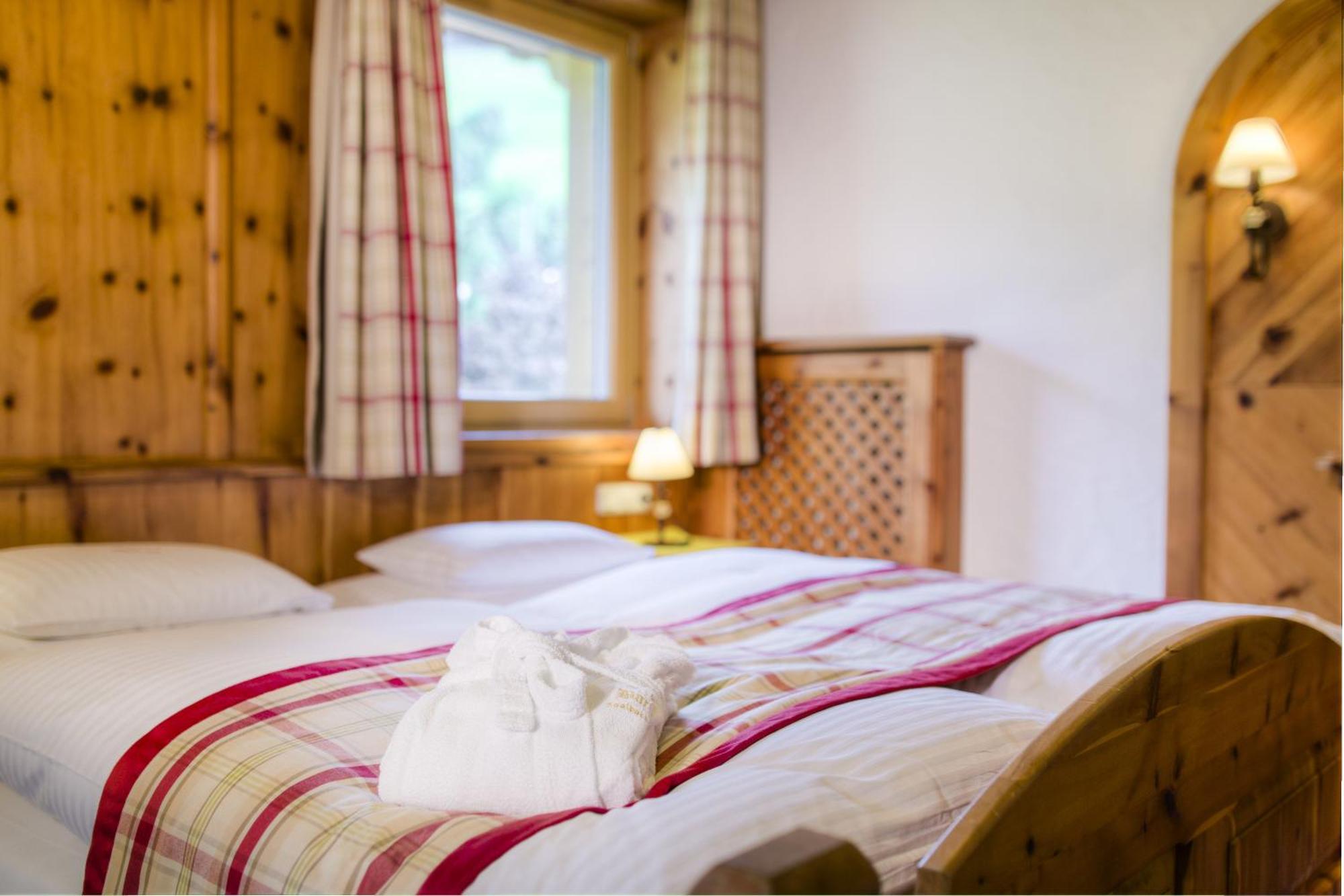 Hotel Barbarahof Saalbach, Inkl Jokercard Oda fotoğraf