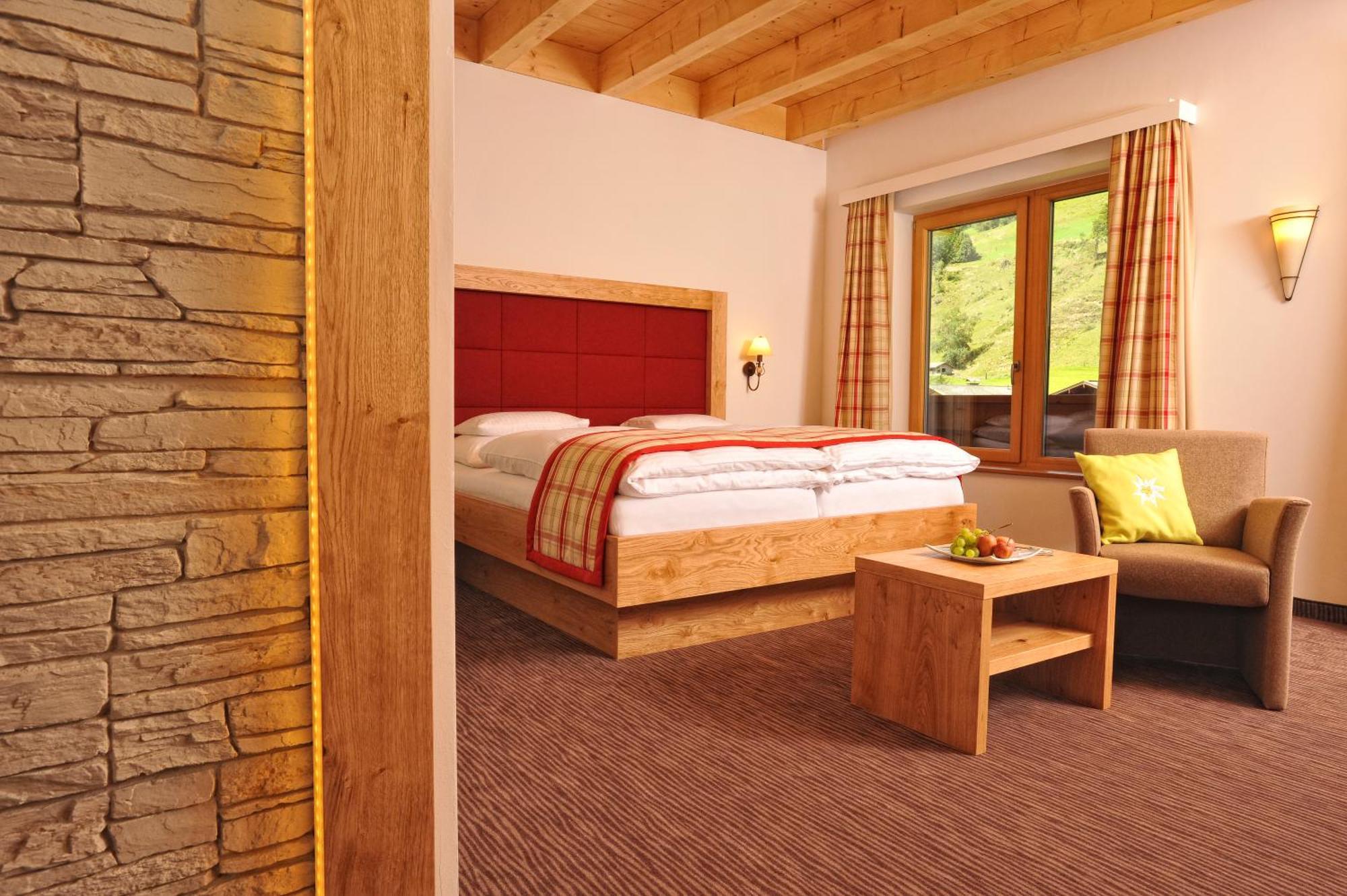 Hotel Barbarahof Saalbach, Inkl Jokercard Dış mekan fotoğraf